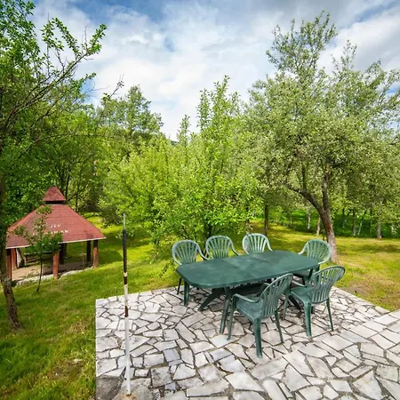 Villa Srce 2 *